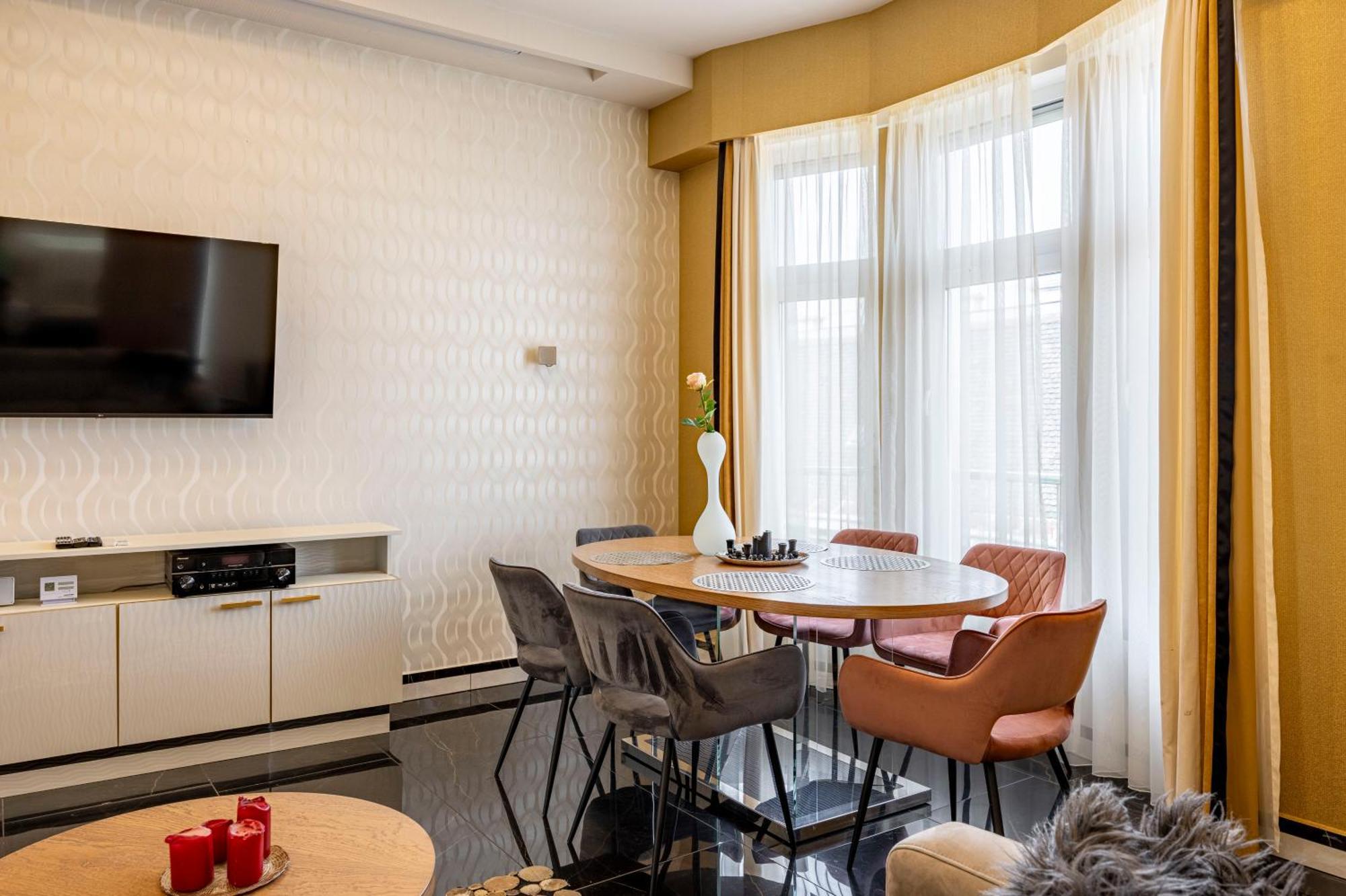 Luxury Royal Central Apartment By Prestige Homes Budapeszt Zewnętrze zdjęcie